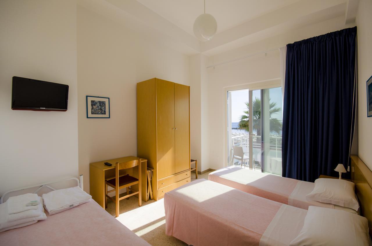 Hotel Ideal Cupra Marittima Exteriér fotografie