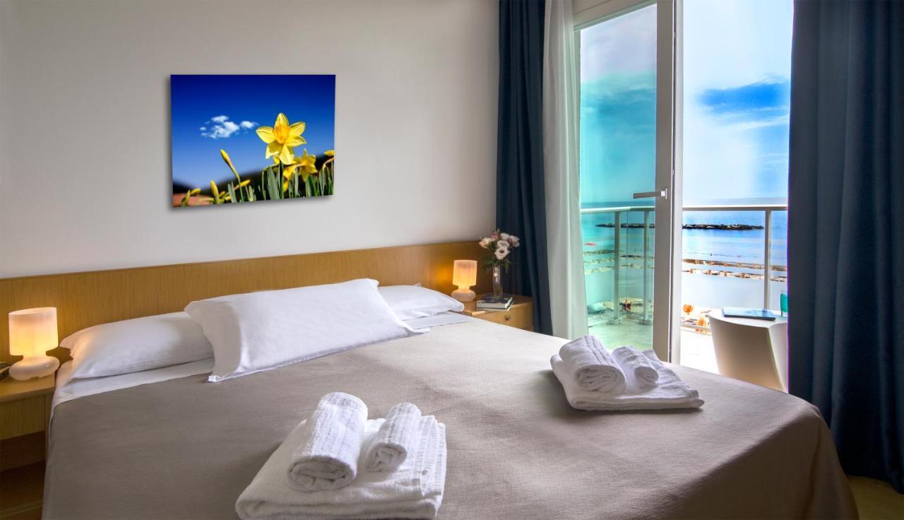 Hotel Ideal Cupra Marittima Exteriér fotografie